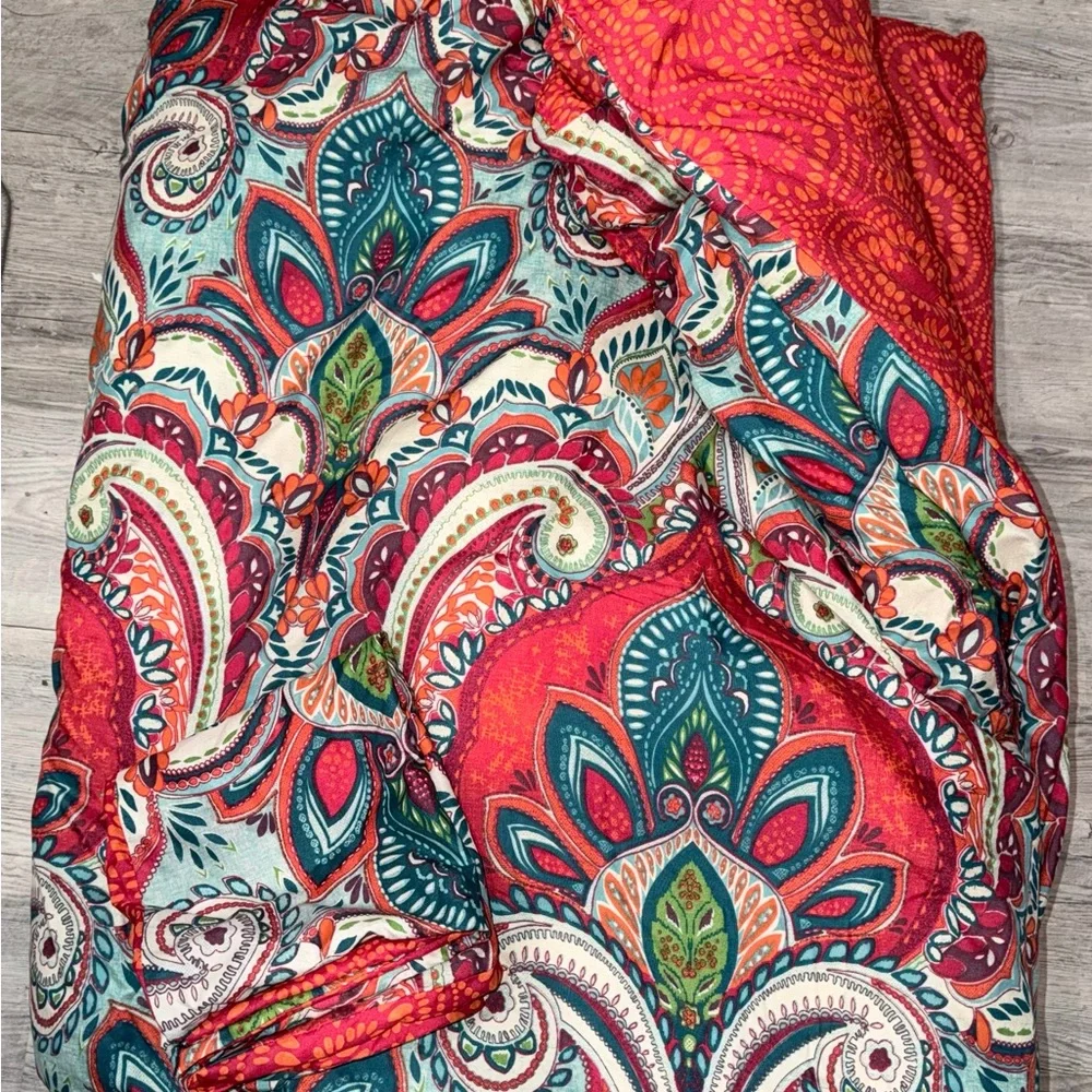 VCVY Home Paisley Patterned King Size Bedding Set - Multicolor - Picture 2 of 3